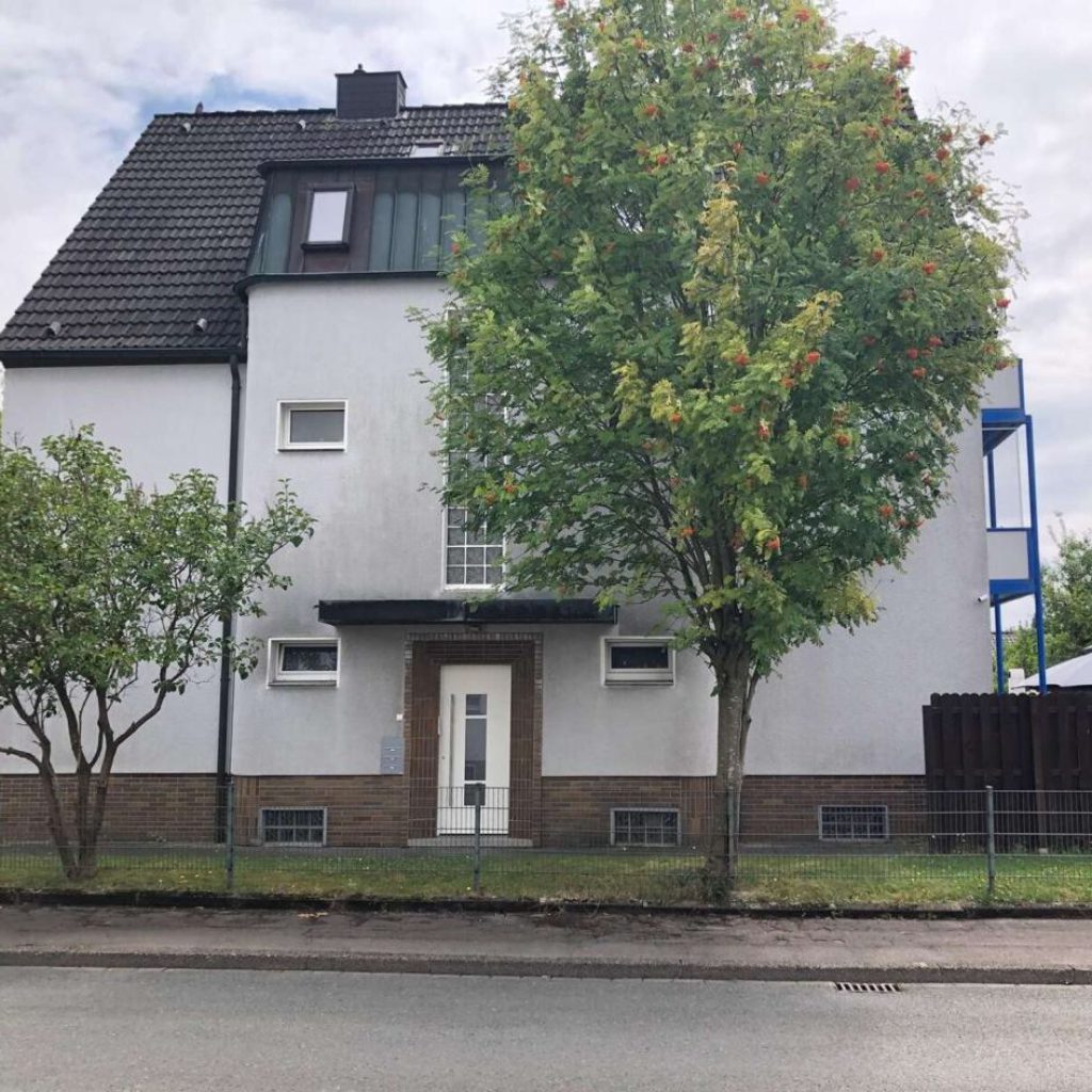 Freistehendes 3-Fam-Haus m. herrlichem Garten in DO-Höchsten als Kapitalanlage oder zur Eigennutzung