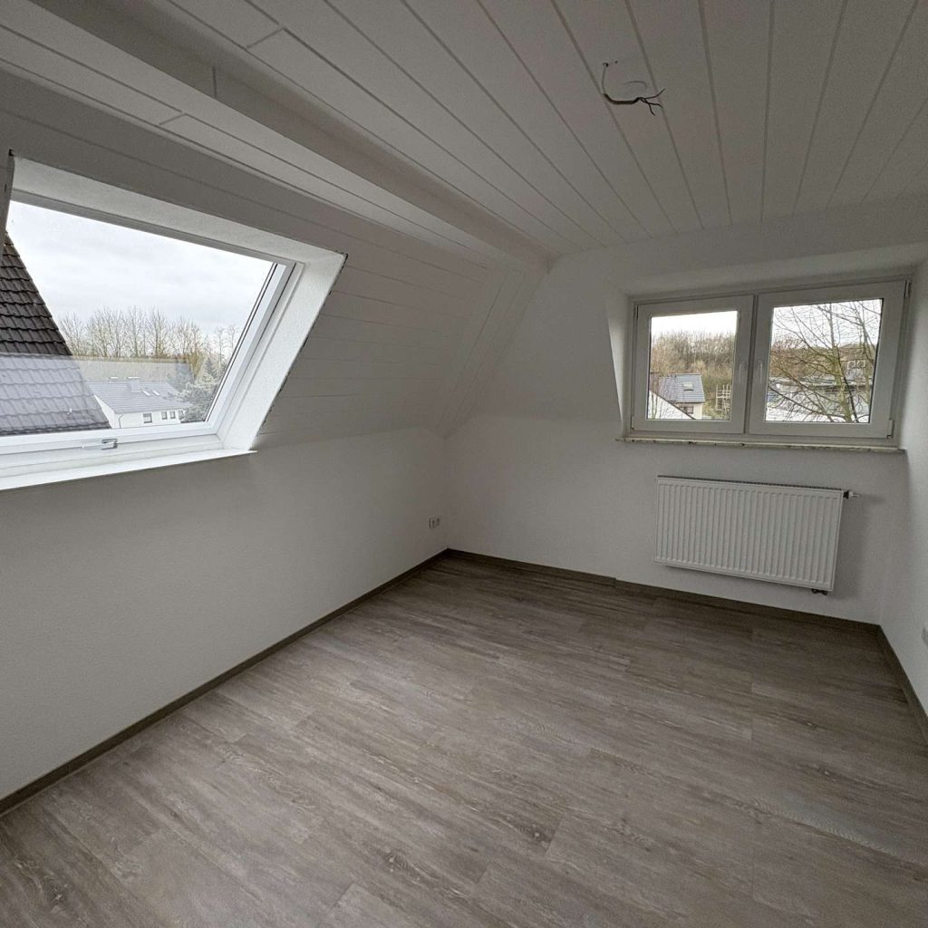 Modernisierte Dachgeschoss-Wohnung in Dortmund-Barop
