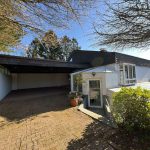 WOHNEN UND ARBEITEN UNTER EINEM DACH 
IN ATTRAKTIVER WOHNLAGE - Erbpachtgrundstück