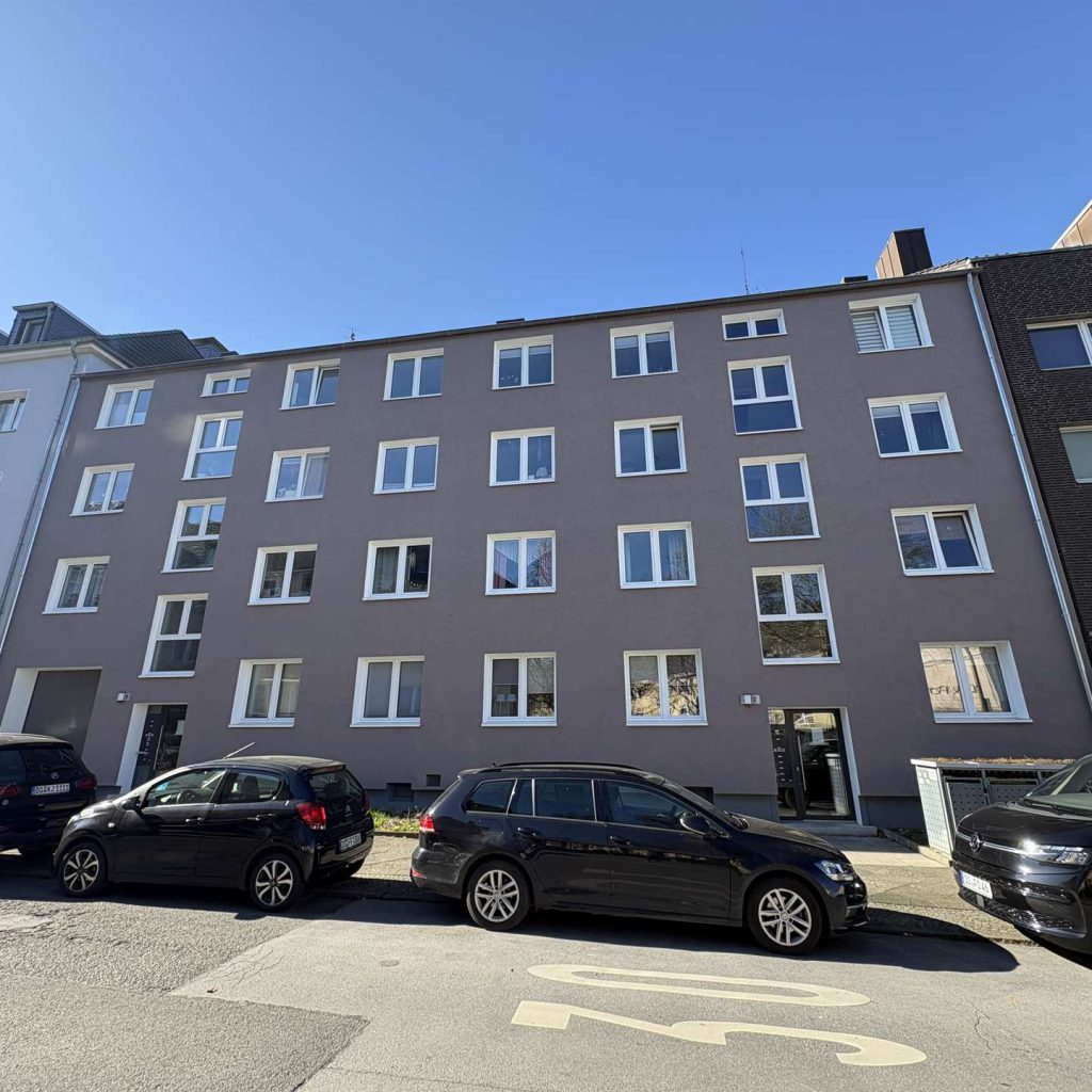 Modernisierte 2-Zimmer-Wohnung mit großem West-Balkon im Kronenviertel