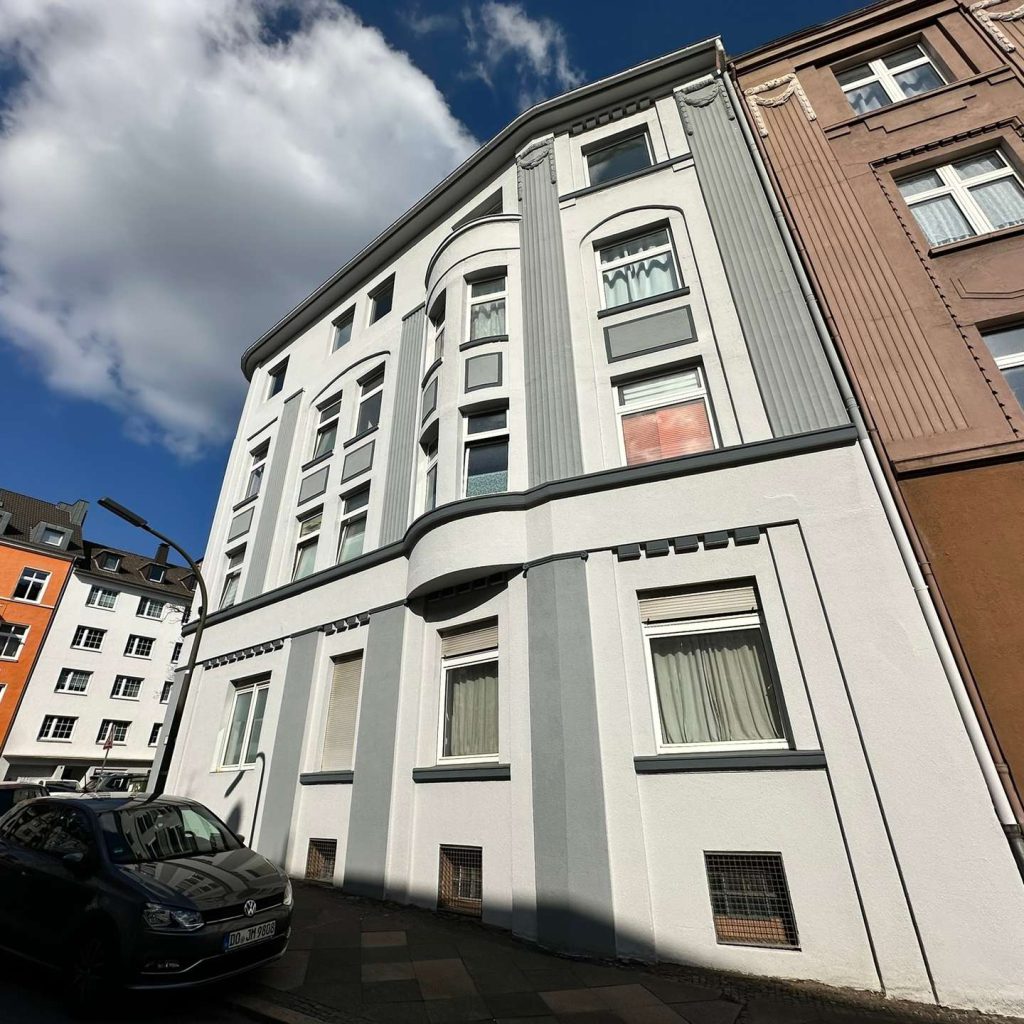 Mehrfamilienhaus mit 13 Wohnungen Nähe Westfalenpark