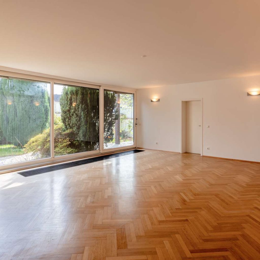 Kapitalanlage und Eigennutzung vereint - Bungalow mit bestehender Arztpraxis
